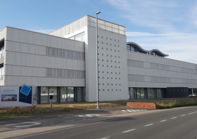 Eon Zeon kantoorgebouw, Waregem